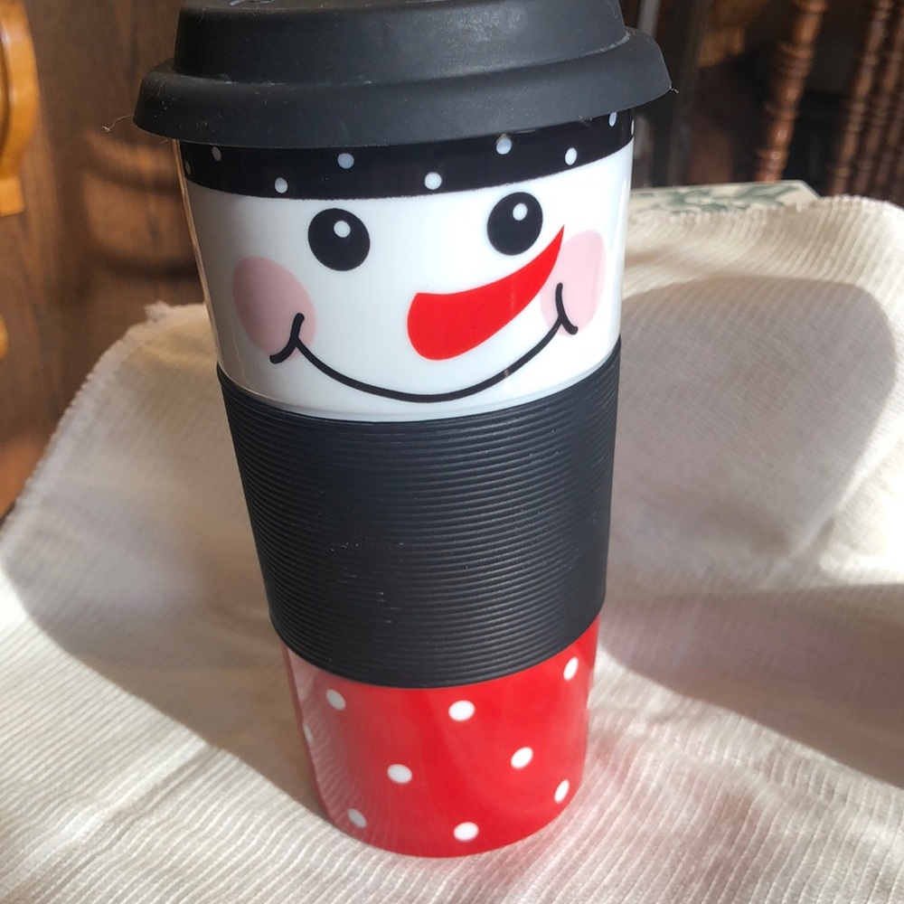 Century coffee mug and Holiday Home mug. 10 oz.